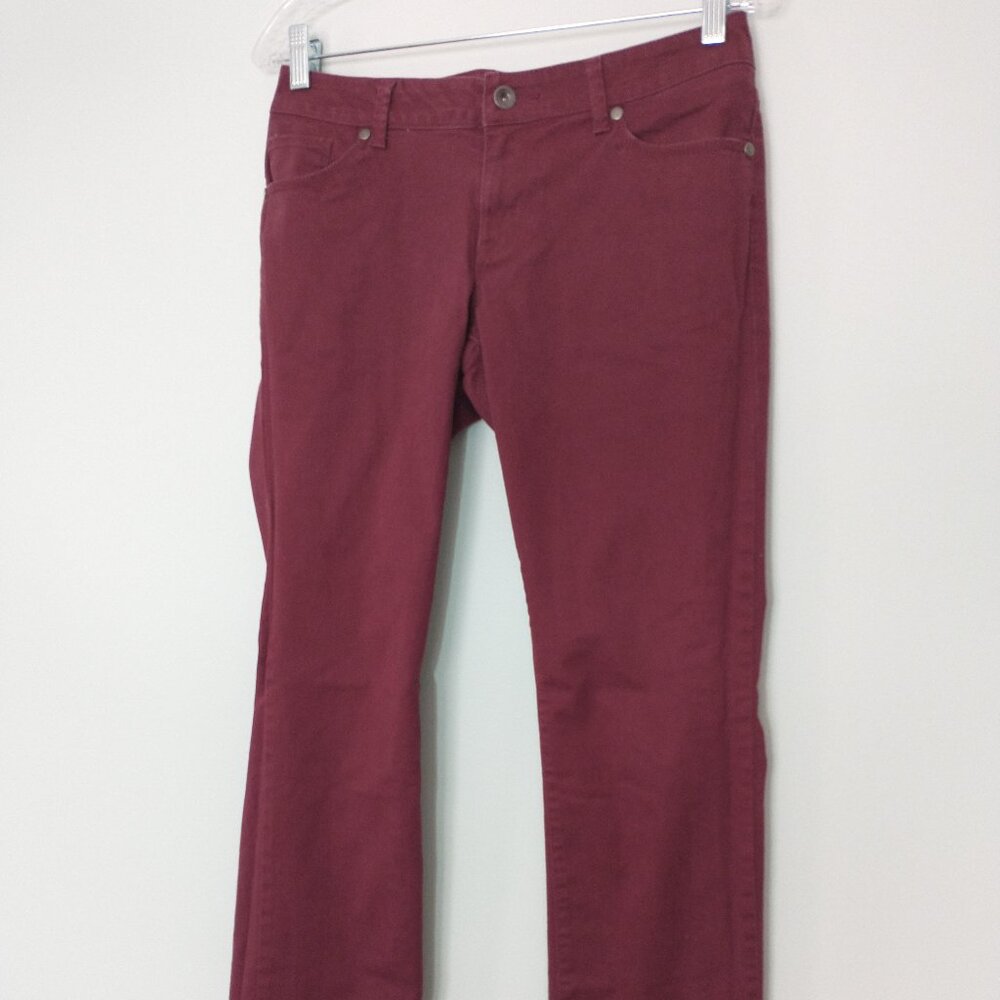 Sonoma Straight Leg Brick Red Jeans Size 2